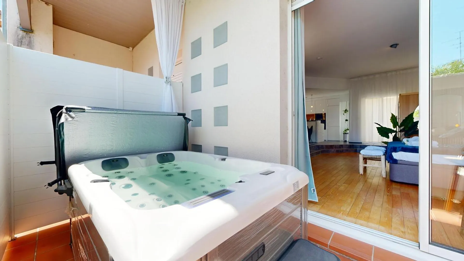 Apartment Expat Renting - L'Espace D'Un Moment - Love Room Toulouse