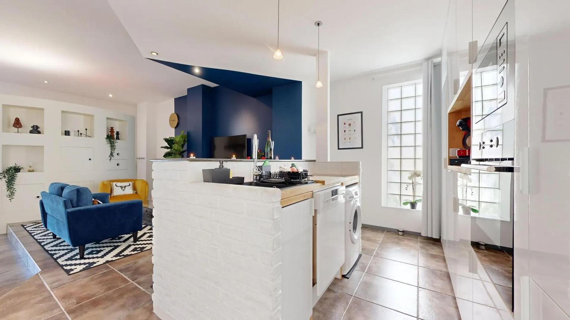 Expat Renting - L'Espace D'Un Moment - Love Room Toulouse