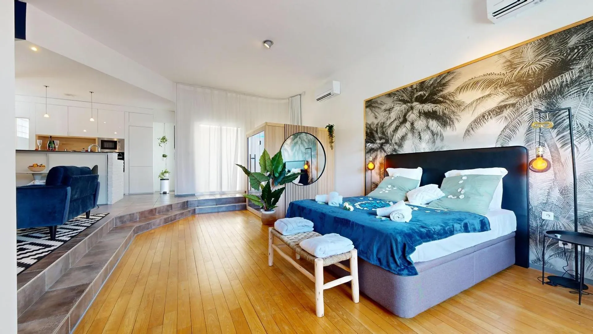 Expat Renting - L'Espace D'Un Moment - Love Room Toulouse 0*,  France